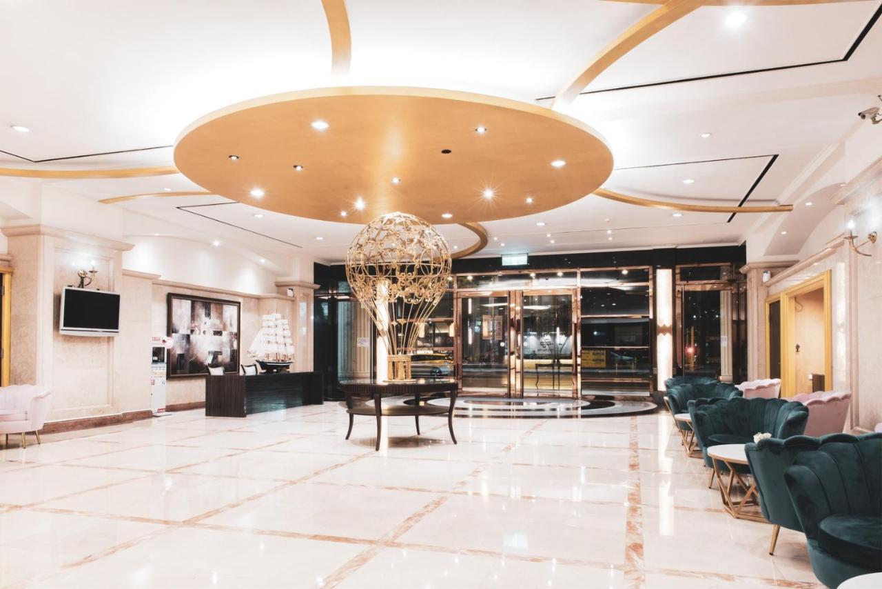 Hometel Hotel Каосюн Екстериор снимка